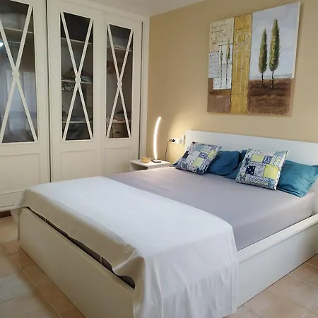 Casa Lily Vila *